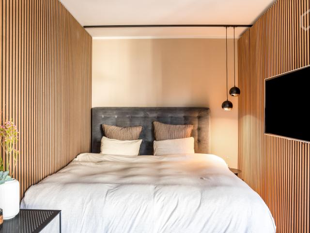 Luxurious design studio right in the middle of Lange Reihe in St. Georg Hamburg