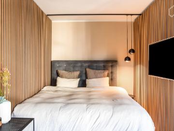 Luxurious design studio right in the middle of Lange Reihe in St. Georg Hamburg