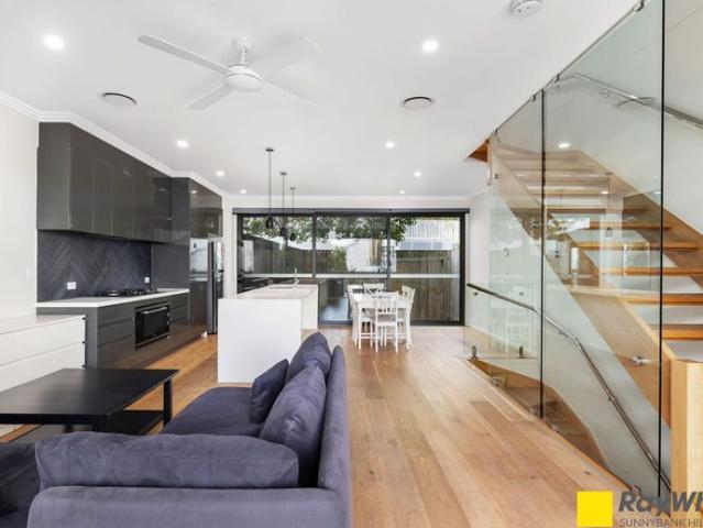 Luxurious Designer Tri Level Townhome in the Heart of Kelvin Grove