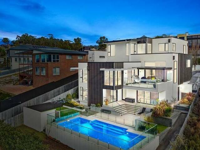 Luxurious Executive Living