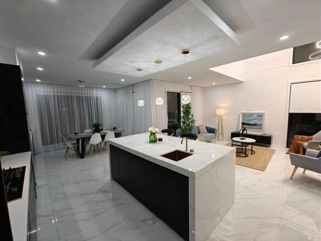 Luxurious Family Entertainer – Near New Home!