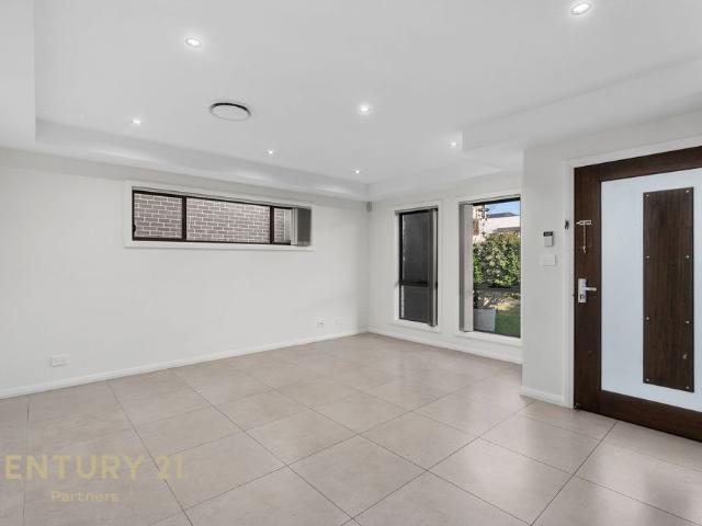 Luxurious Family Home with Inground Swimming Pool