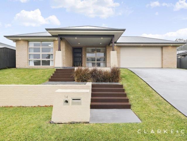 LUXURIOUS FAMILY LIVING WITHOUT COMPROMISE!
