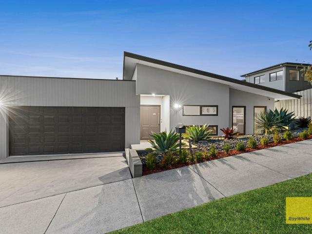 Luxurious Family Living & Entertaining