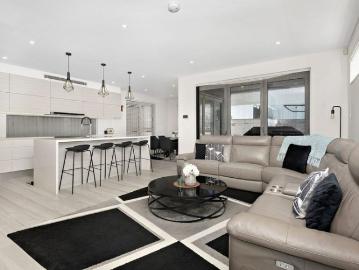 Luxurious Family Residence with Poolside Entertaining and Exceptional Space