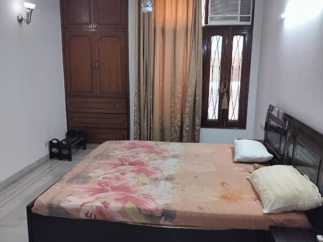 Luxurious Flat South City 1 3 Bedroom 2580 Sq. Ft. Apartment in South City 1 Gurgaon Listing ID: #10262