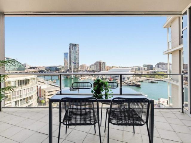 Luxurious Furnished Apartment With Harbour Views