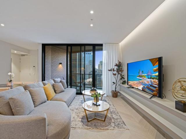 luxurious furnished 2 bedroom apartment with parking