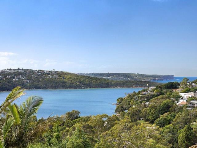 Luxurious harbourside residence with mesmerising water and reserve views
