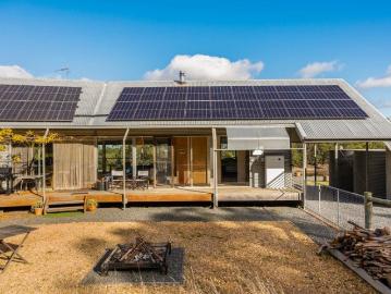 Luxurious Off Grid Lifestyle on 50 Acres Approx