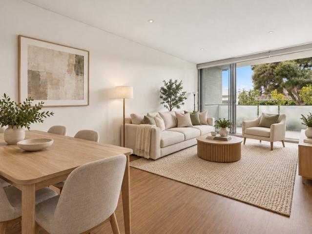 Luxurious, low maintenance living on Harold