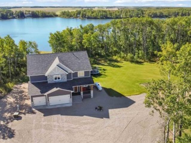 Luxurious Lakefront Acreage On, Little Loon Lake, SK, S0M 0Y0 house for sale | Listing ID SK047901 | Royal LePage