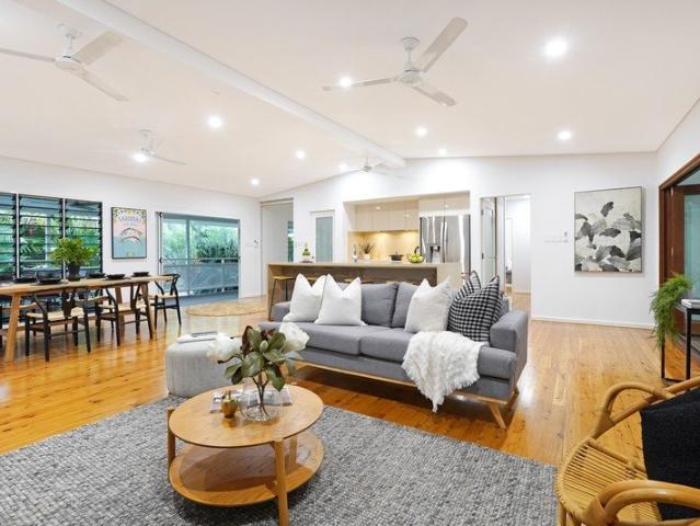 LUXURIOUS LARRAKEYAH RESIDENCE IT DOESN'T GET BETTER THAN THIS