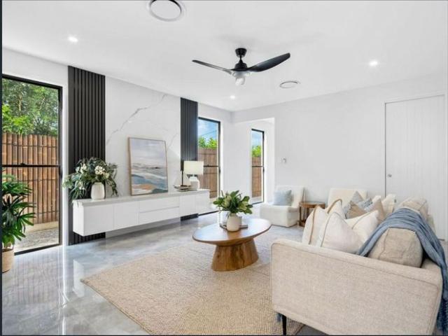 Luxurious Living in the Heart of Clayfield
