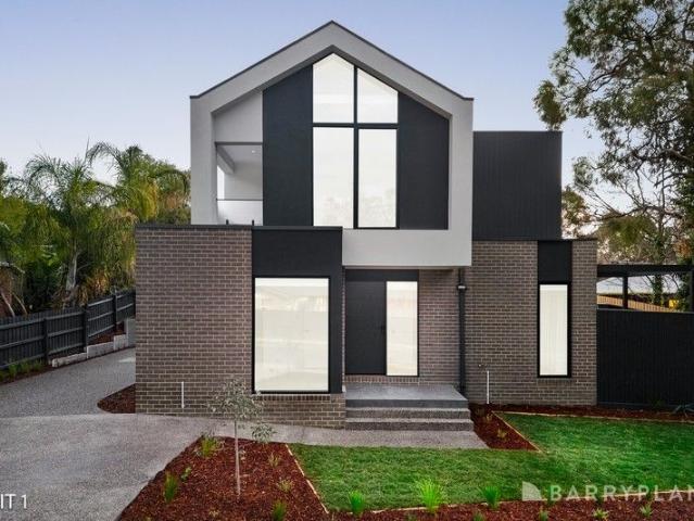 Luxurious living, lifestyle and location