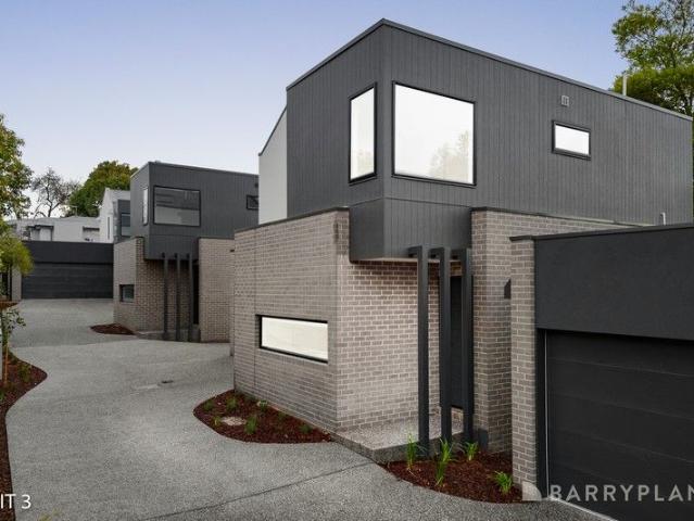 Luxurious living, lifestyle and location