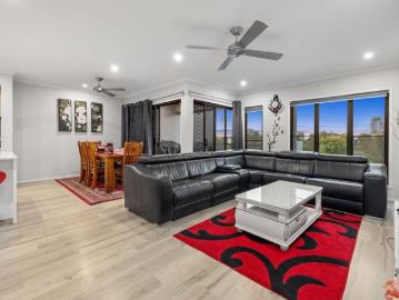 Luxurious Living with Comfort and Convenience
