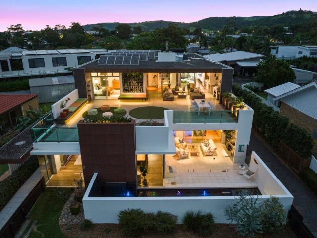Luxurious Living