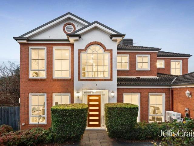 Luxurious lifestyle with four living zones and enviable master haven