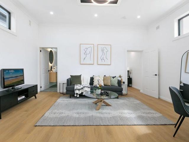 Luxurious Modern Home Designed for an Enviable Family Lifestyle