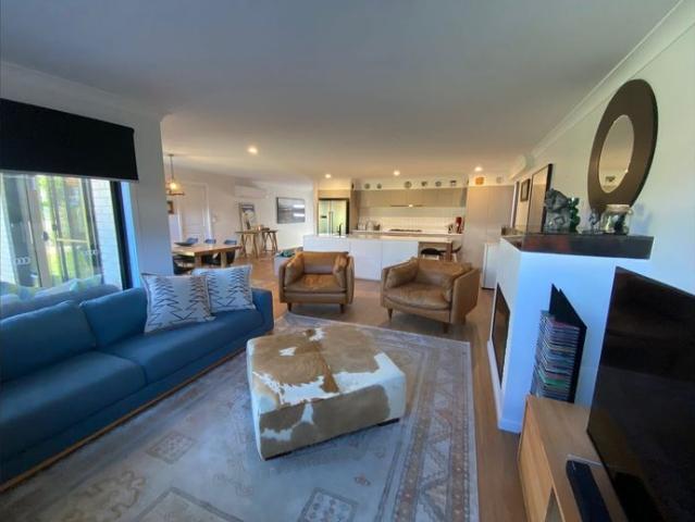 Luxurious Modern Living Jindabyne Rental Opportunity 12 Month Lease