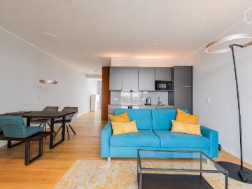 Luxurious Studio w/ extraordinary, stunning view, Berlin Amsterdam Apartments for Rent