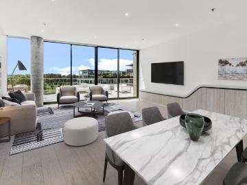Luxurious Sub Penthouse Apartment Kingston Foreshore