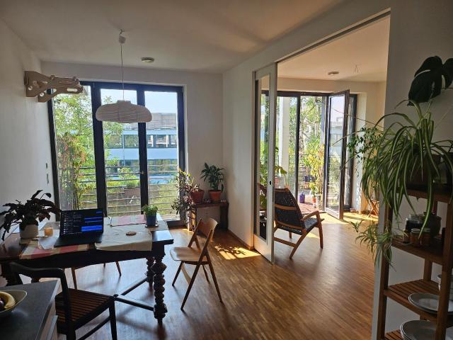 Luxurious sunny flat in Bergmannkiez