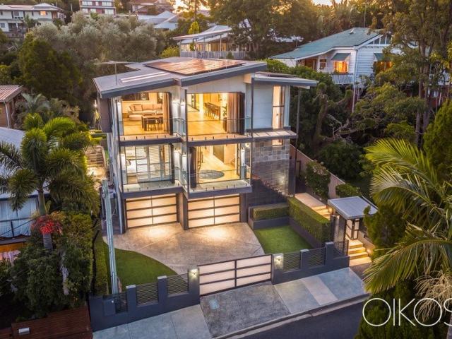 Luxurious Paddington Entertainer