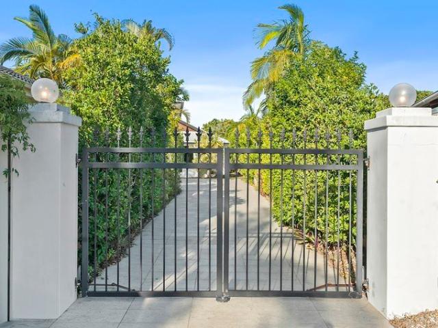 Luxurious private sanctuary in exclusive Bribie Island locale BOOK PRIVATE INSP