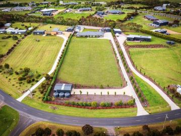 Woodford, Warrnambool, Woolsthorpe - Parking