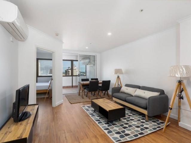 Luxurious, Renovated Urban Living in Central Adelaide