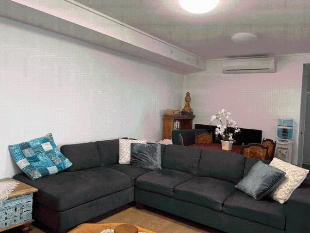 Luxurious Resort Style Living: Modern 2 Bedroom Apartment in the Heart of Robina