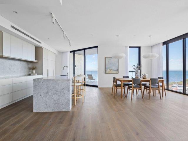 Luxurious waterfront living NOW FINISHED & AVAILABLE TO VIEW
