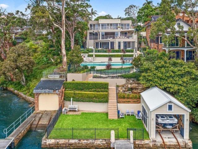 Luxurious Waterfront Mansion with North Facing Water View