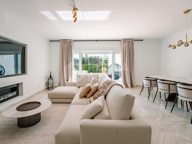 Luxurious Townhouse in Nueva Andalucia, Marbella