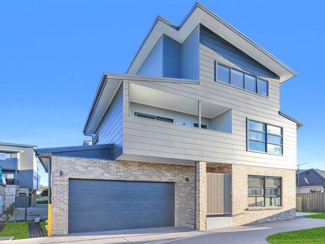 Luxurious Townhouse in Central Fairy Meadow
