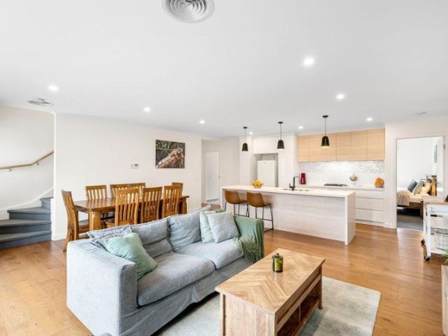 Luxurious townhouse living in a prized location