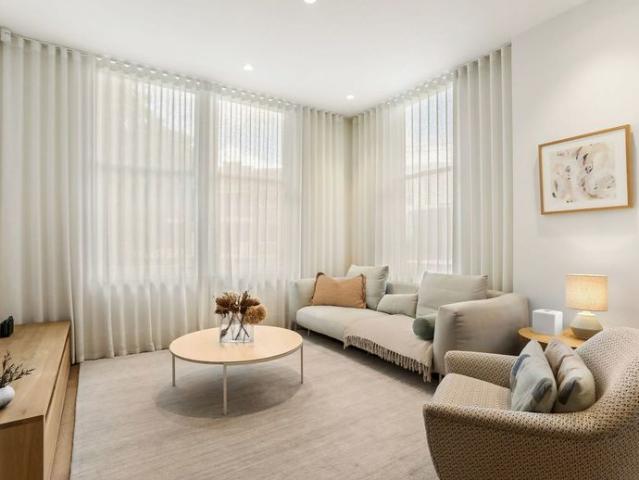 LUXURIOUS TERRACE LIVING IN BALMAIN