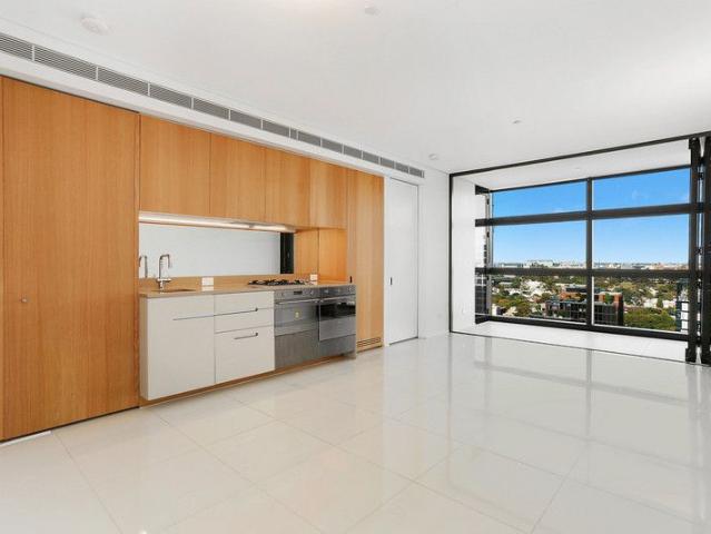 Luxurious Two Bedroom Apartment in Park Lane Central Park