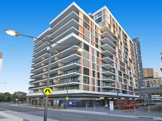 Luxurious Two Bedroom Apartment in Prime Wolli Creek Location Modern Living at Its Finest