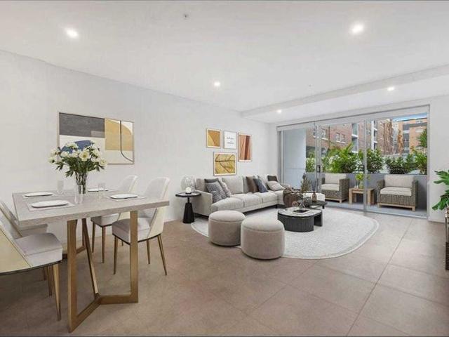 Luxurious Urban Living!