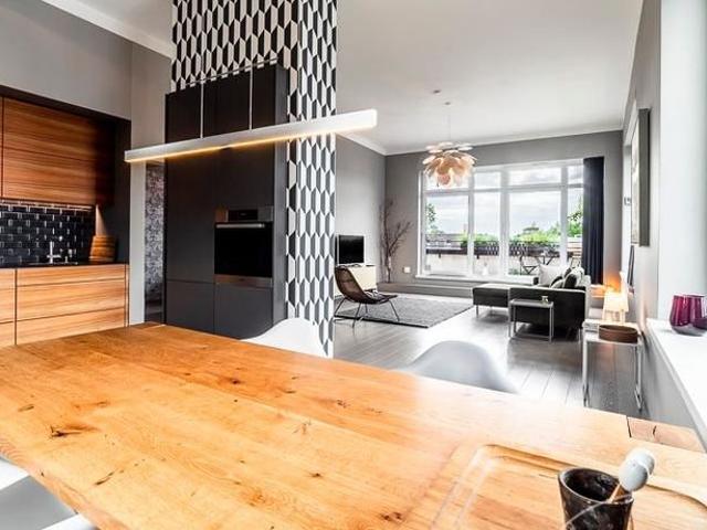 Luxuriously furnished penthouse in Hamburg Uhlenhorst