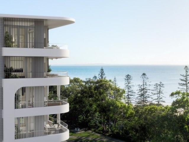 LUXURY 3 BED, 3 BATH APARTMENT WITH MEDIA & STUDY