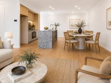 Luxury 3 Bed Apartment with 2 Balconies