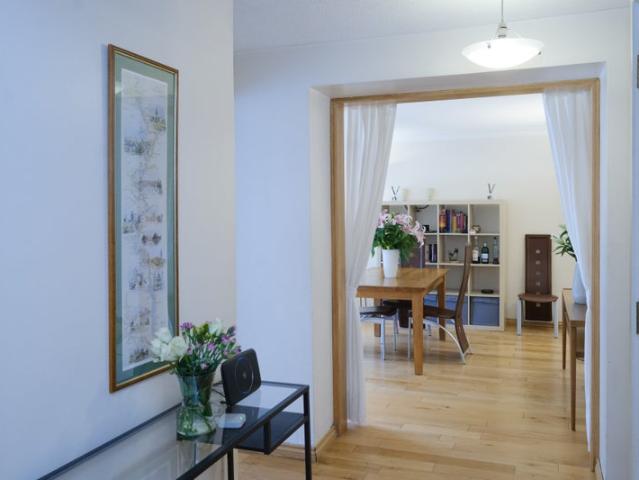 Luxury 3 Bed Apartment with Private Garden