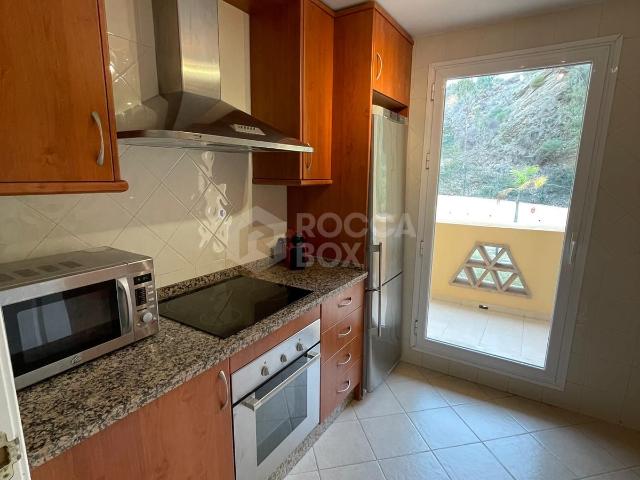 Luxury 3 Bedroom Apartment in Marbella East