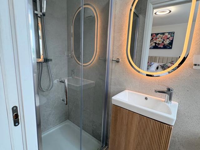 Luxury 3 bedroom home