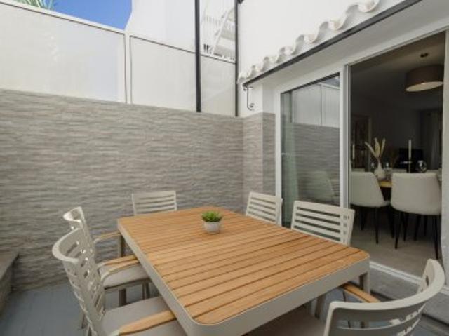 Luxury 3 bedroom penthouse La Cala de Mijas beachside holiday rental