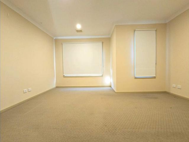 Luxury 3 Bedroom + Study 2 Storey House in prime location you can't miss!